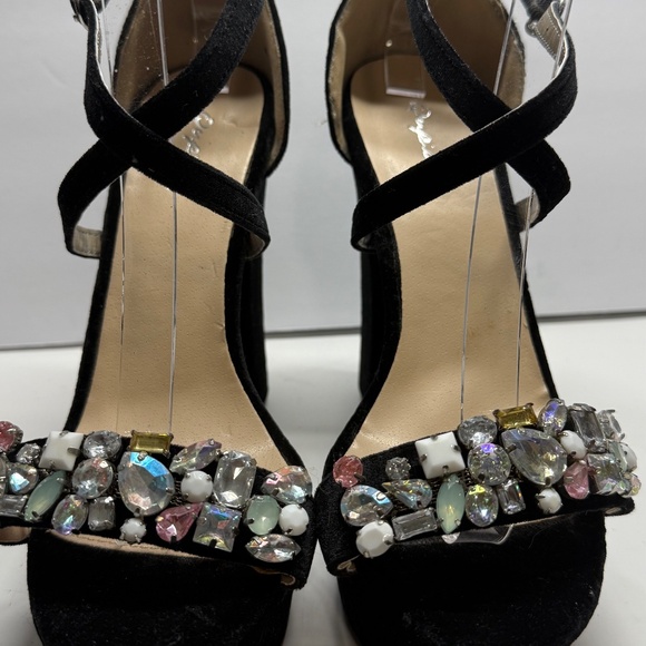 Qupid 5 in suede crisscross platform heels - Picture 3 of 7